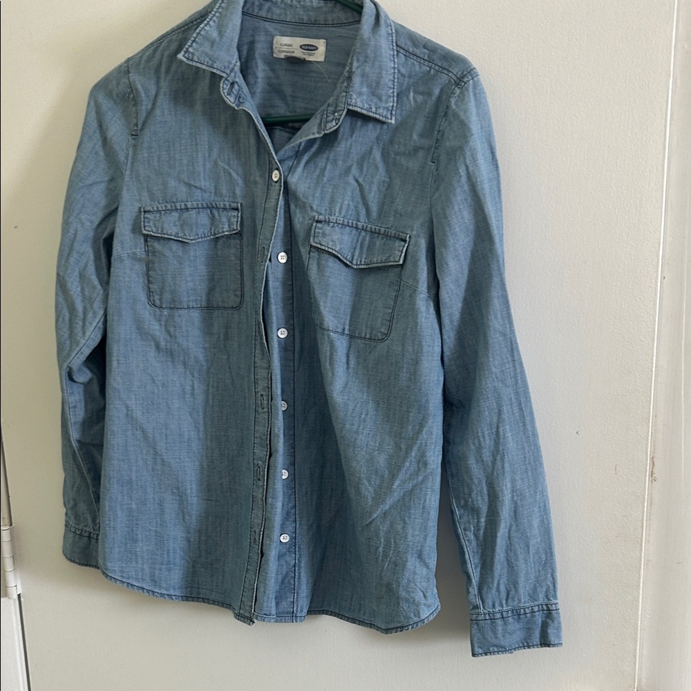 Old Navy Light Blue Casual Button Down Shirt